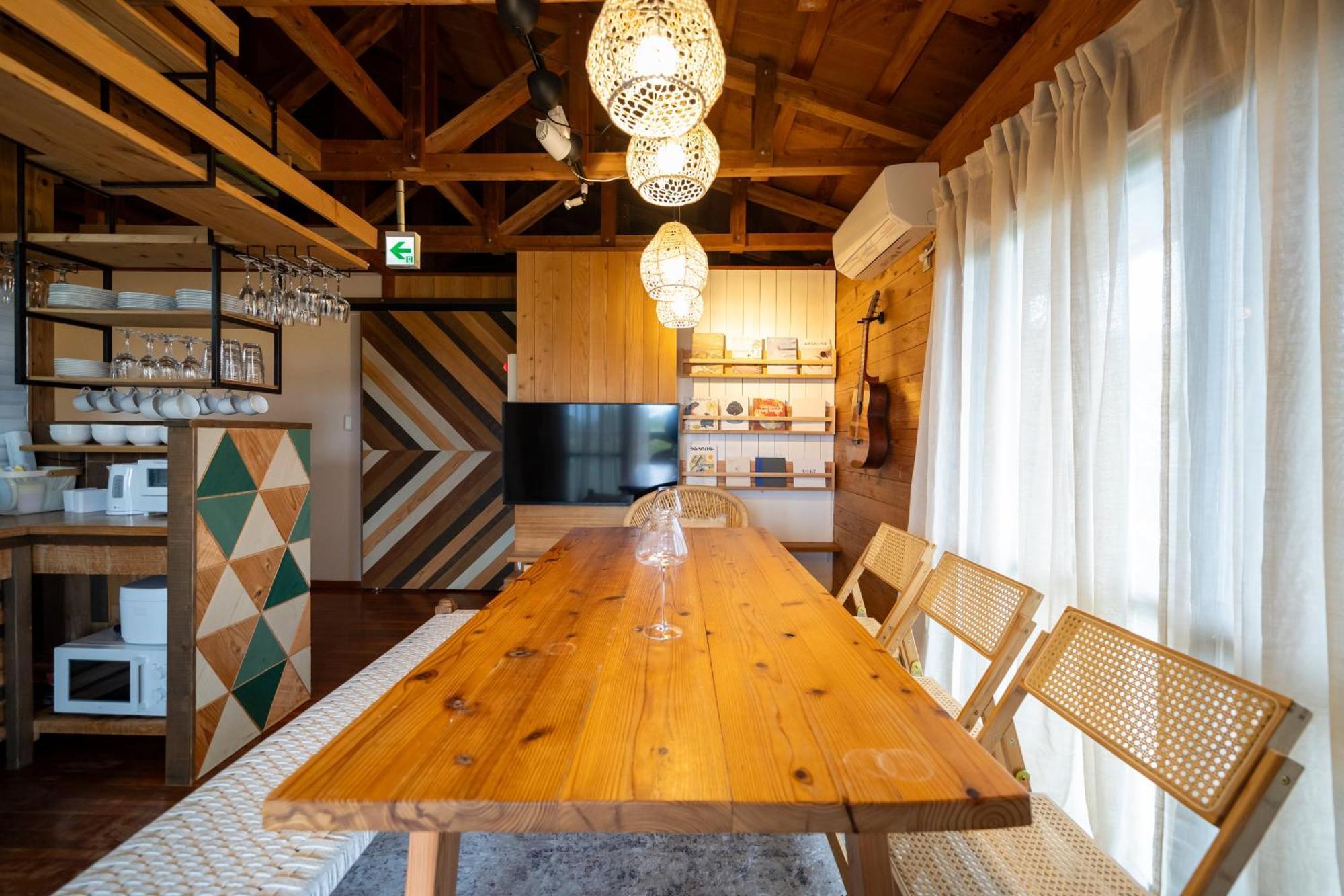 Mambo Hostel Okinawa Motobu Exterior photo