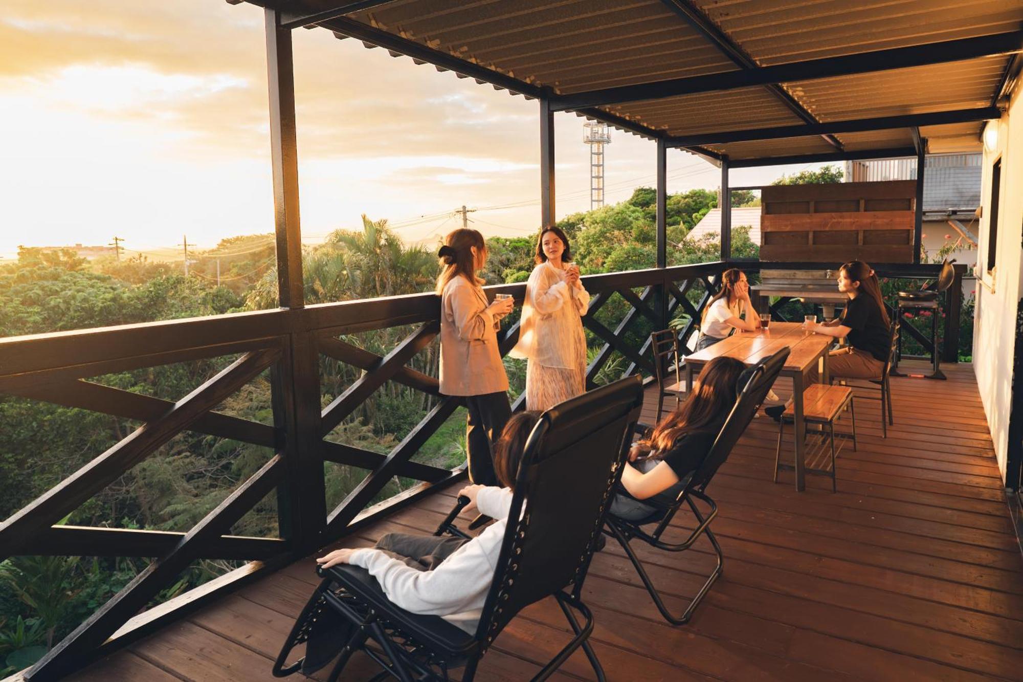 Mambo Hostel Okinawa Motobu Exterior photo